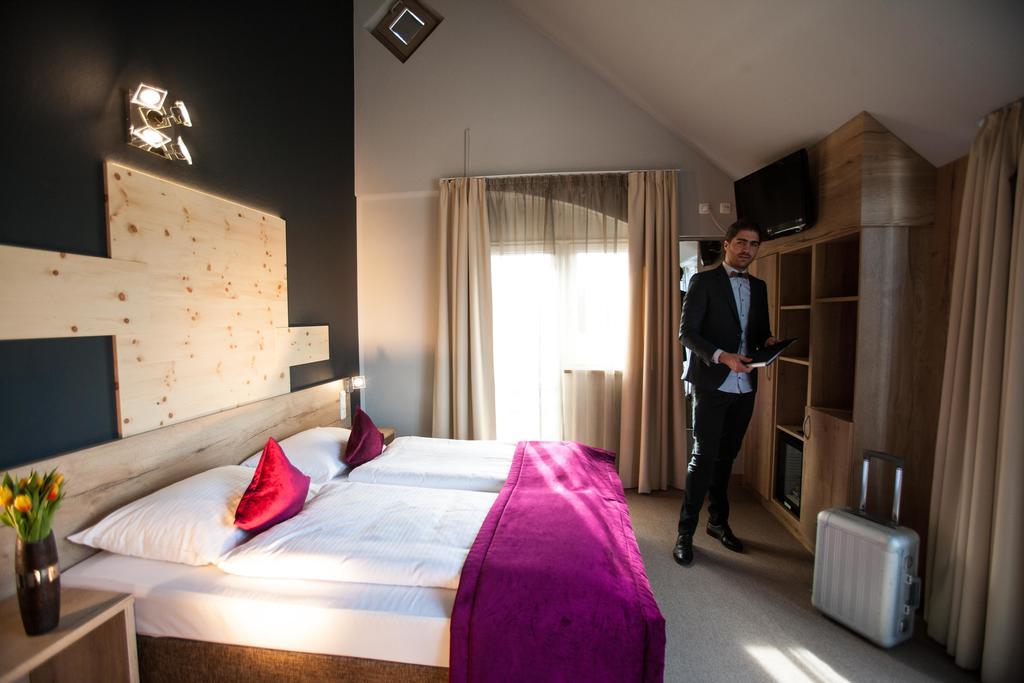 Amalienburg - Boutique & Boarding Hotel Munich Room photo